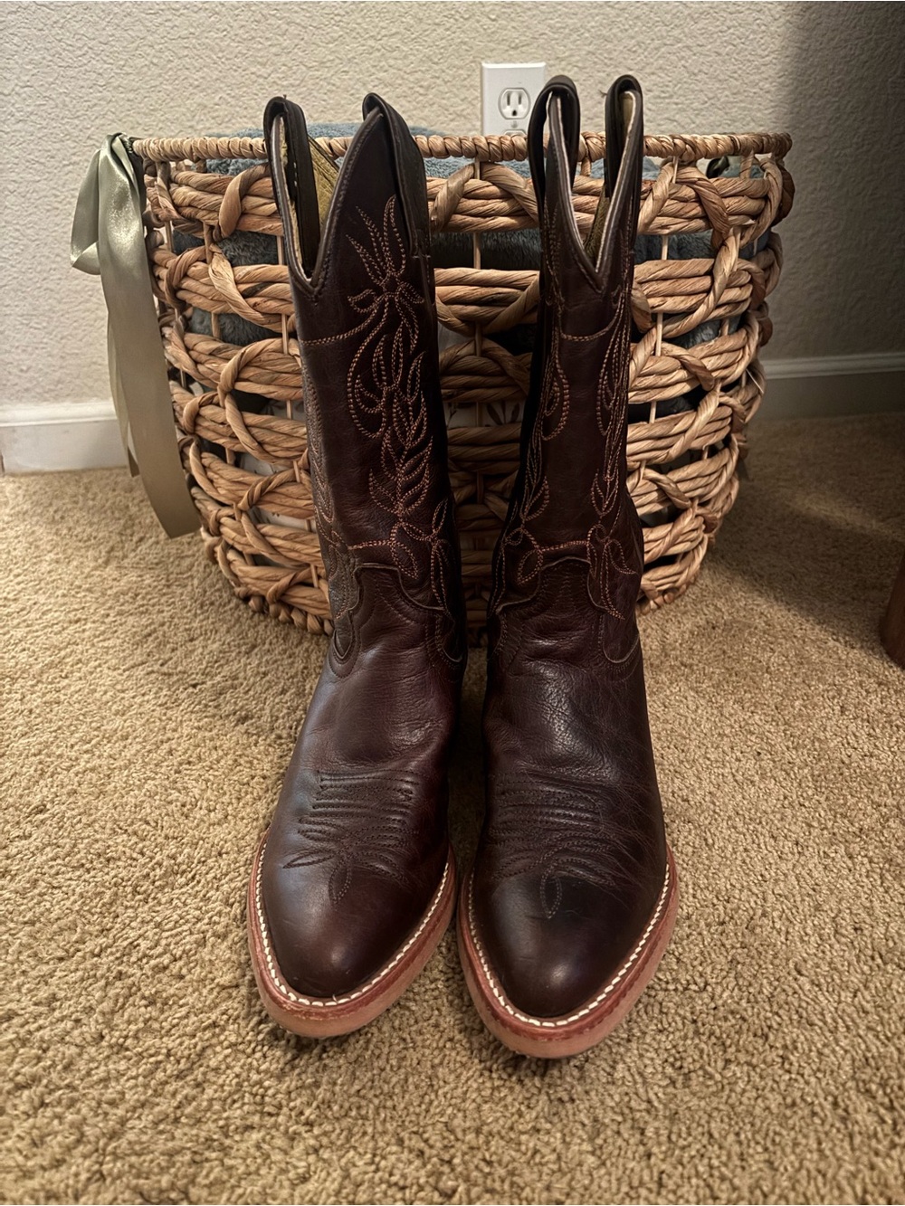 Justin Boots - Dark Brown Leather - Picture 3 of 6